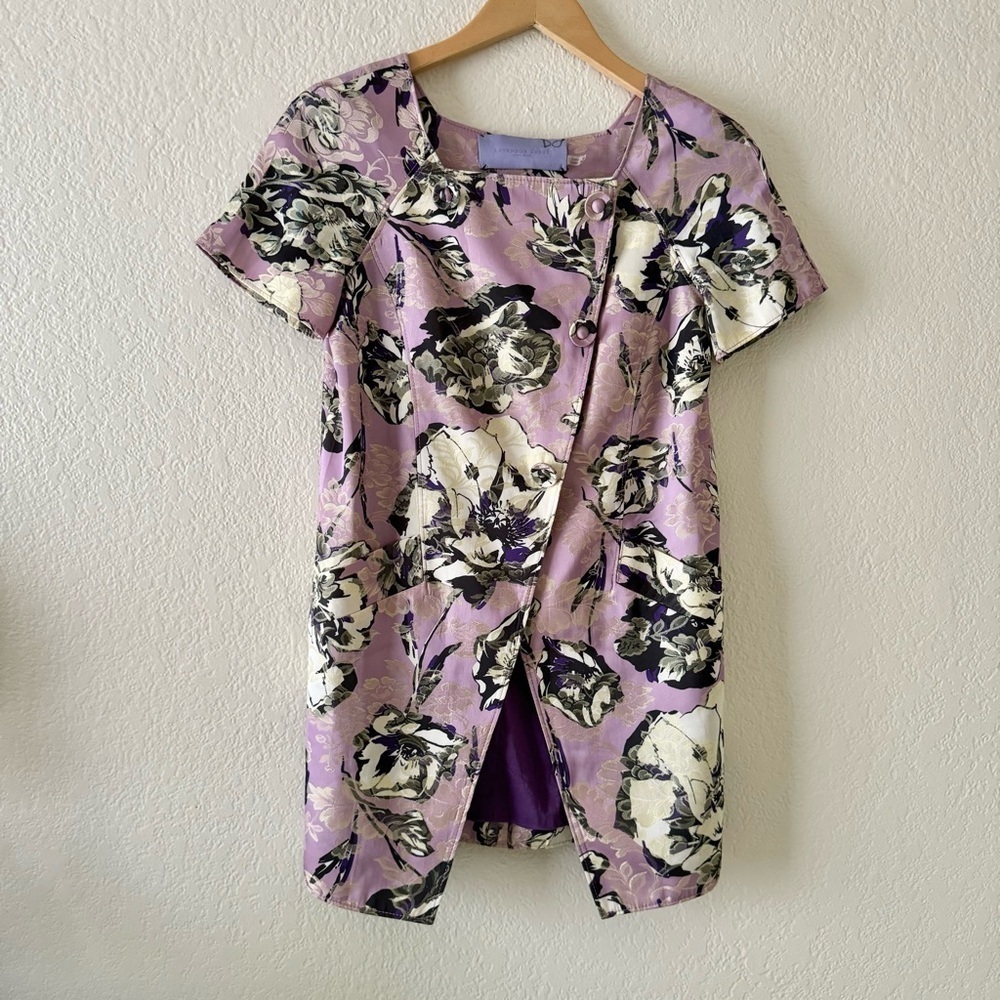VERA WANG LAVENDER Brocade Floral short sleeve Jacket